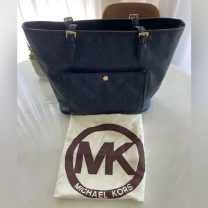 Michael Kors shoulder bag, navy blue, leather.